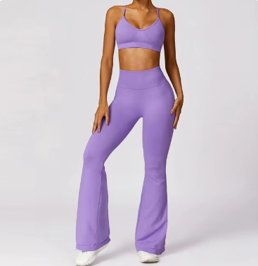 Women's Seamless Yoga Set — 2-Piece Bra & Leggings or Long Sleeve & Pants