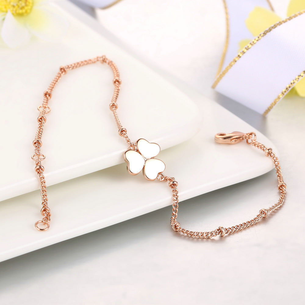 Minimalist Clover Heart Bracelet in Rose Gold