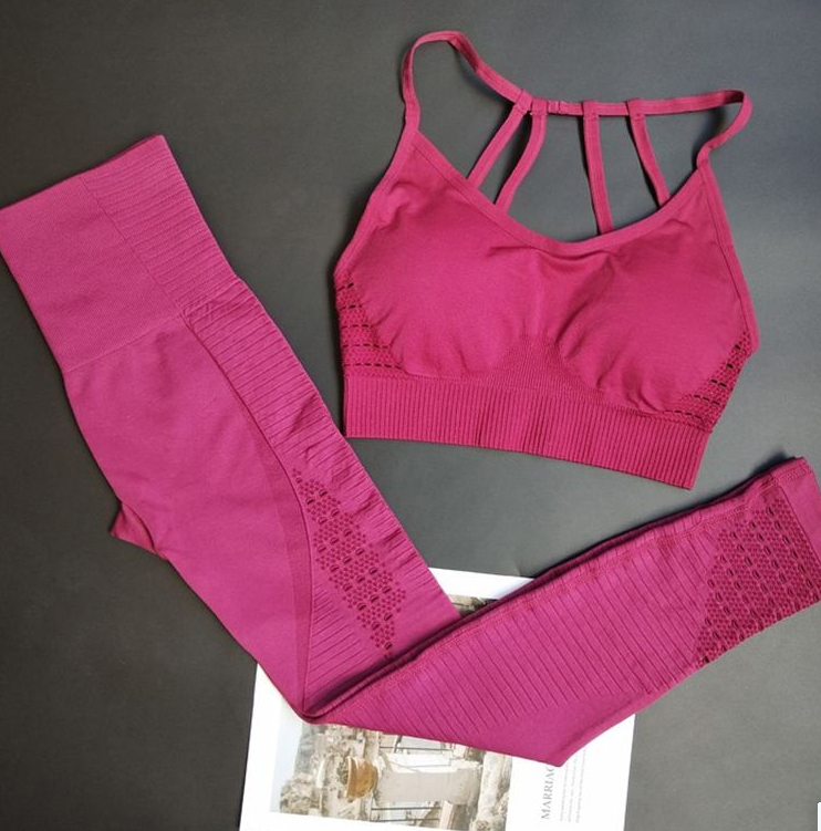 Seamless Yoga Set — High-Waist Leggings & Sports Bra for Women