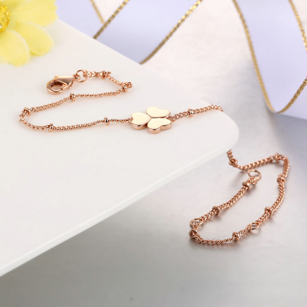 Minimalist Clover Heart Bracelet in Rose Gold