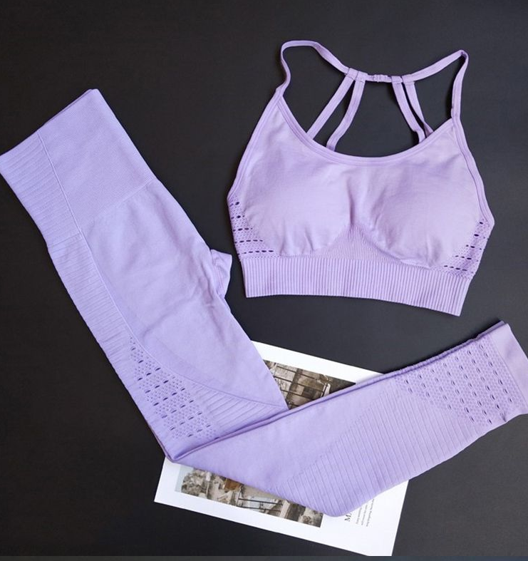 Seamless Yoga Set — High-Waist Leggings & Sports Bra for Women