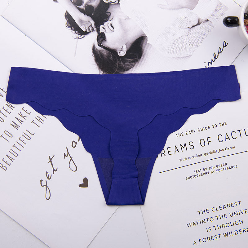 Seamless Women's Printed Thong Underwear in Ice Silk